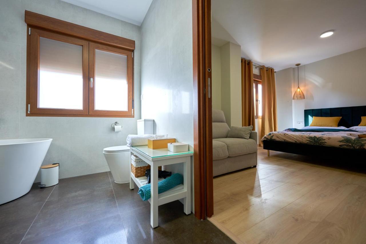 Duplex Casa De Las Argollas Grand Suite Parking Gratis Plasencia Buitenkant foto